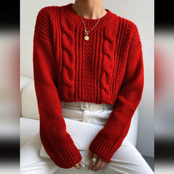 Solid Color Round Neck Casual Long Sleeved Sweater Pullover - Picture 1 of 6